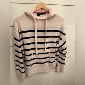360 Cashmere hooded sweater